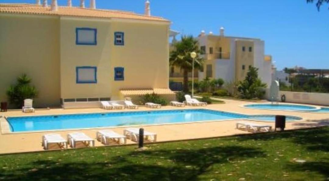 Flamingo'S Apartment W/ 2 Swimming Pool Albufeira Dış mekan fotoğraf